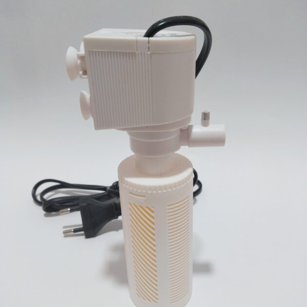 فيلتر + مضخة أكسيجين 8w . 550l/h