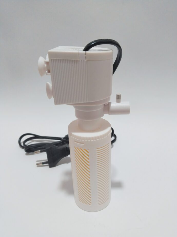 فيلتر + مضخة أكسيجين 8w . 550l/h