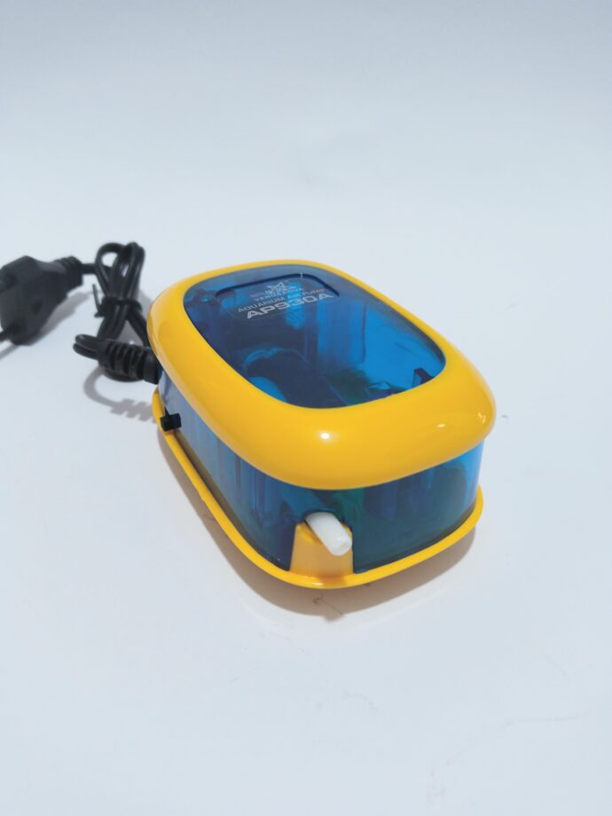 مضخة أكسيجين 3.5w . 4.5l/m