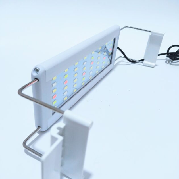 مصباح led 8w . 30-40cm